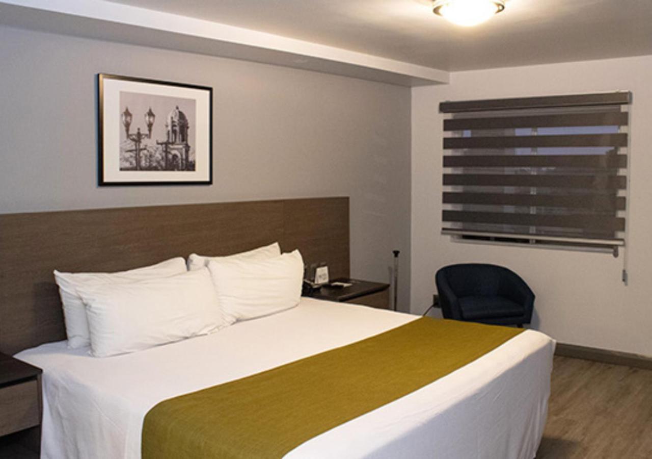 Hotel Calafia Mexicali Exterior photo