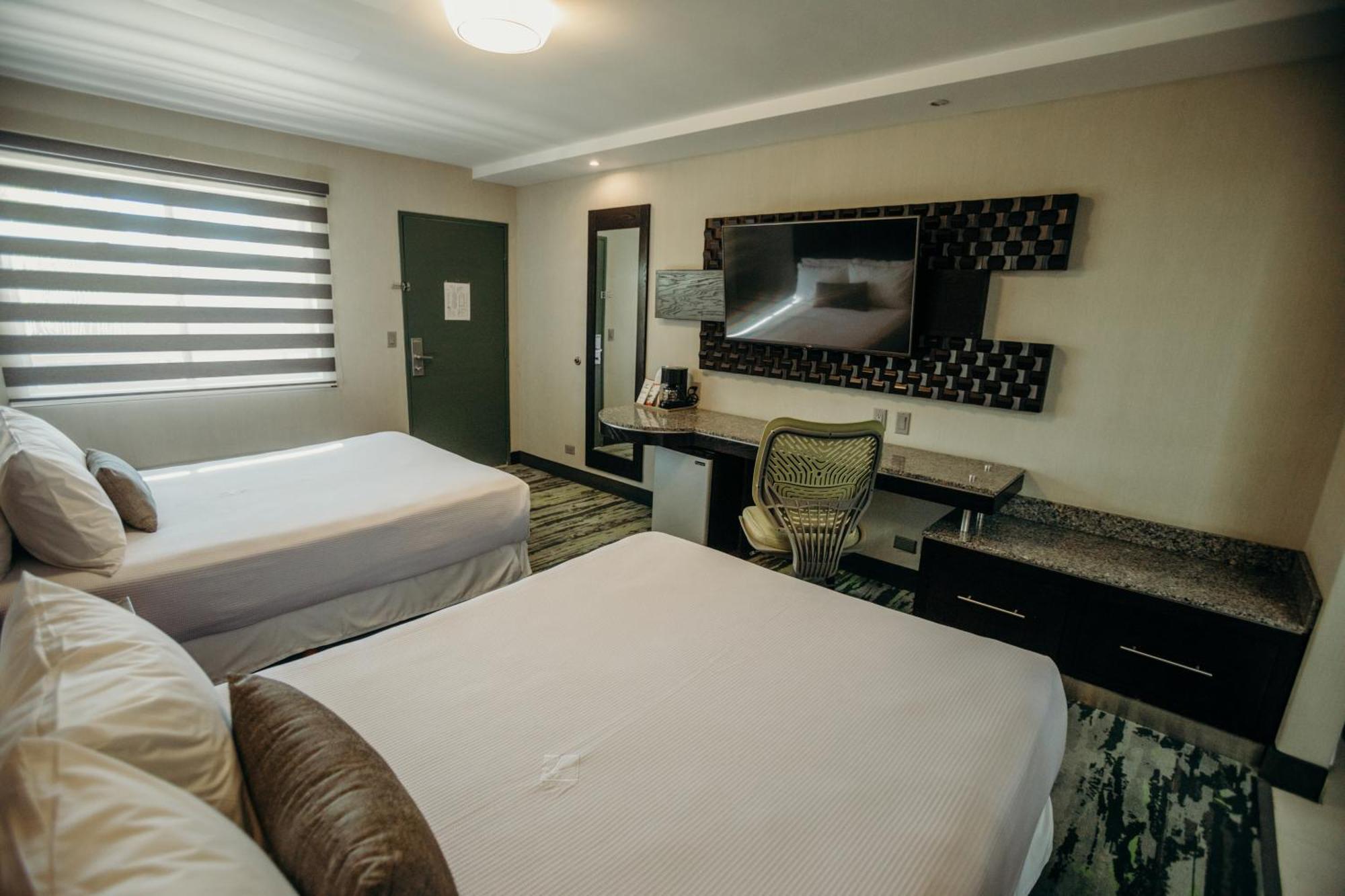Hotel Calafia Mexicali Room photo