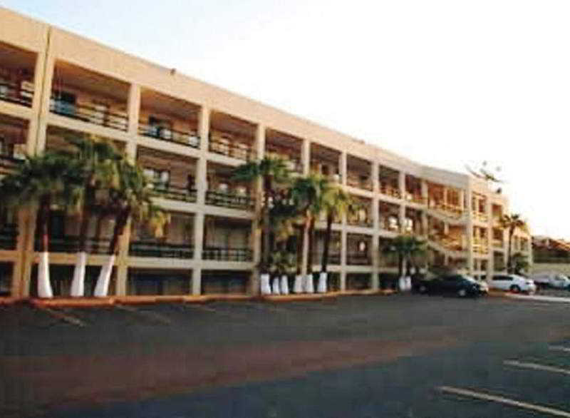 Hotel Calafia Mexicali Exterior photo